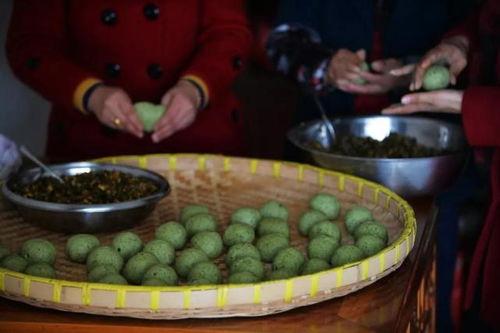 徽州姑娘吃瓜,徽州姑娘的夏日吃瓜时光