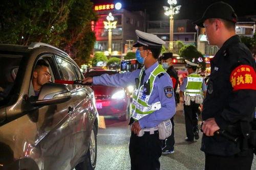 吃瓜看戏酒后驾车